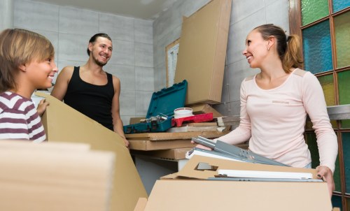 Removal van and moving boxes for local removals in Norbiton