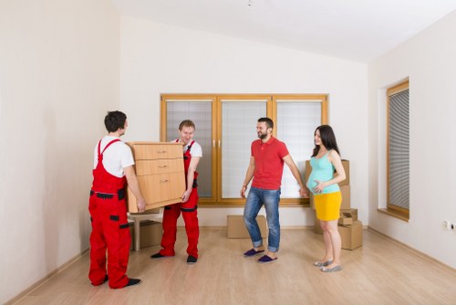 Free Norbiton Storage quote with load-based and cubic-yard options