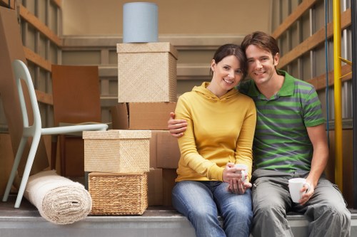 Organised apartment relocation service in Norbiton