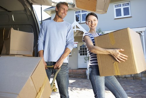 Flexible short-term storage option in Norbiton for personal and business use